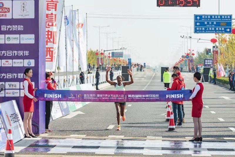 2024今晚香港开特马,今晚香港开特马，期待与激情的交汇